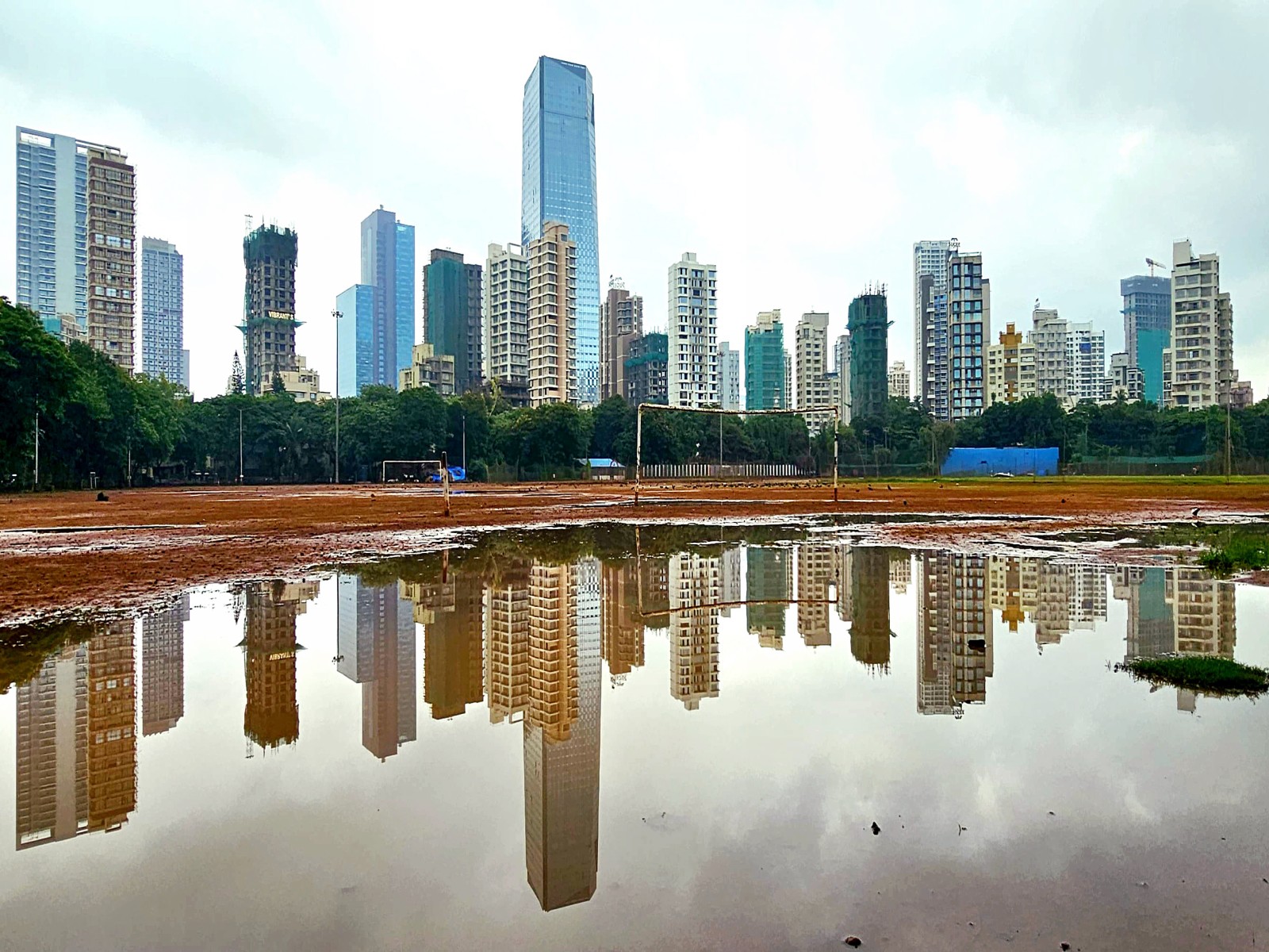 Five listed Indian REITs distribute over Rs 2,450 Crore to unitholders in Q3FY26